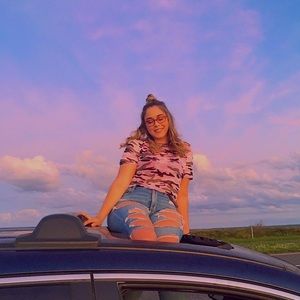 Meet your Posher, Paris